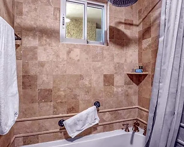 With Amazing View To The Sea Of Cortez - King Bed Apartment